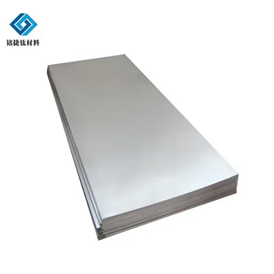 Jaka jest ciągliwość płytki tytanowej?